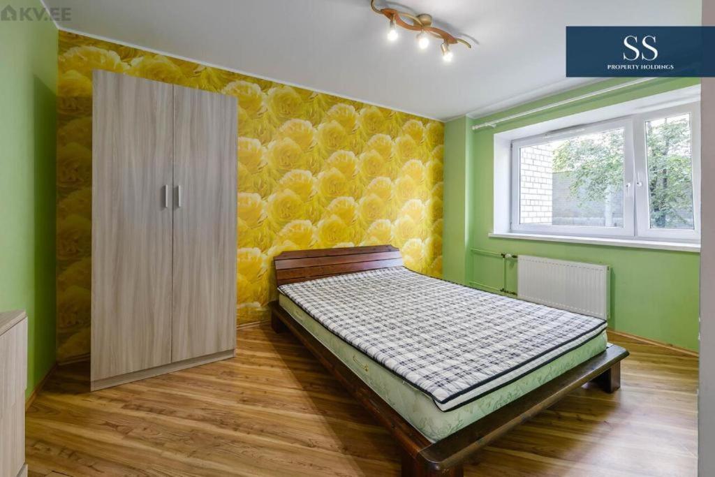 Sunny Apartment Near Bus Station Tallinn Extérieur photo