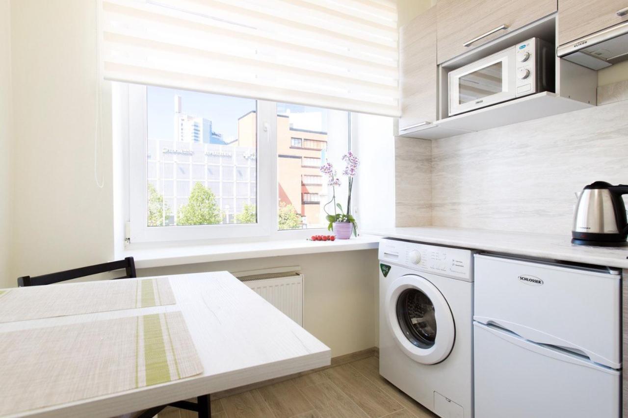 Sunny Apartment Near Bus Station Tallinn Extérieur photo